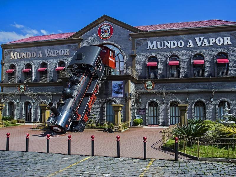 Apartamento Luxuoso No Cond Vista Do Quilombo A 50 Metros Do Hard Rock Cafe Грамаду Екстер'єр фото